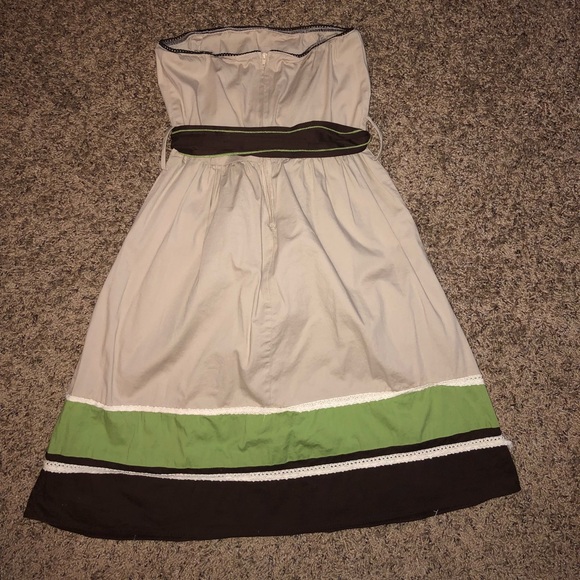 Teeze Me Khaki Strapless Dress w/pockets - Size 3 - Picture 4 of 5